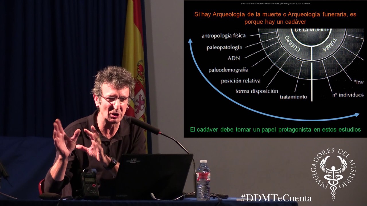 Conversaciones con huesos arqueológicos por Armando González Martín