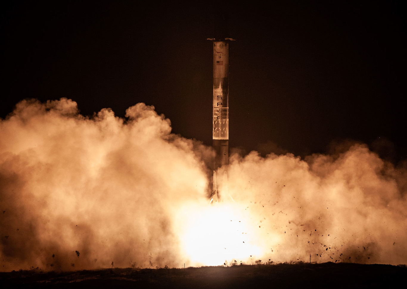 SpaceX logra reutilizar un cohete cuatro veces con éxito por primera vez: un paso más en su intención de conseguir los diez usos