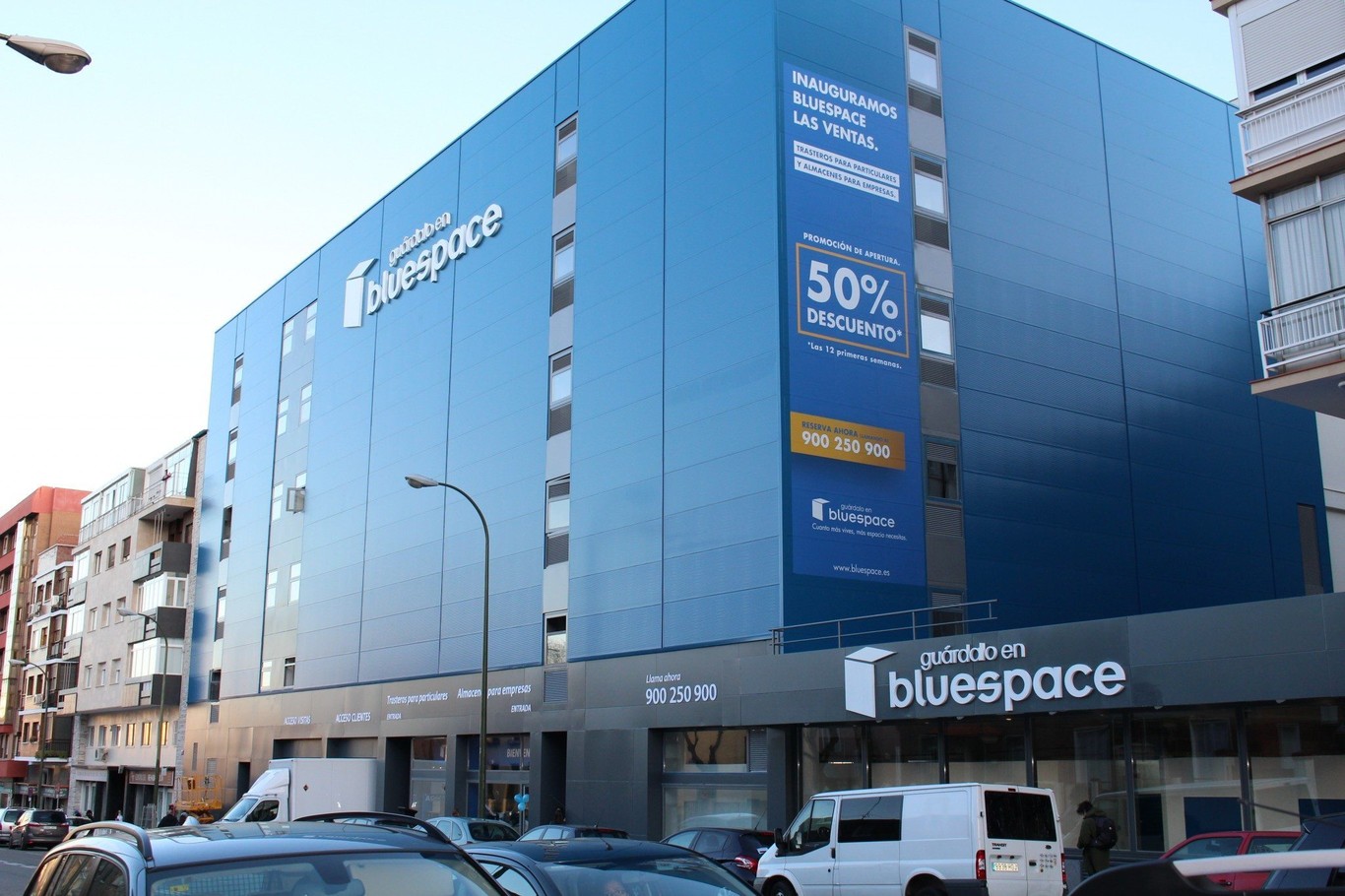 Cada vez tenemos más cosas y nuestras casas se hacen más pequeñas: bienvenido al boom de los trasteros