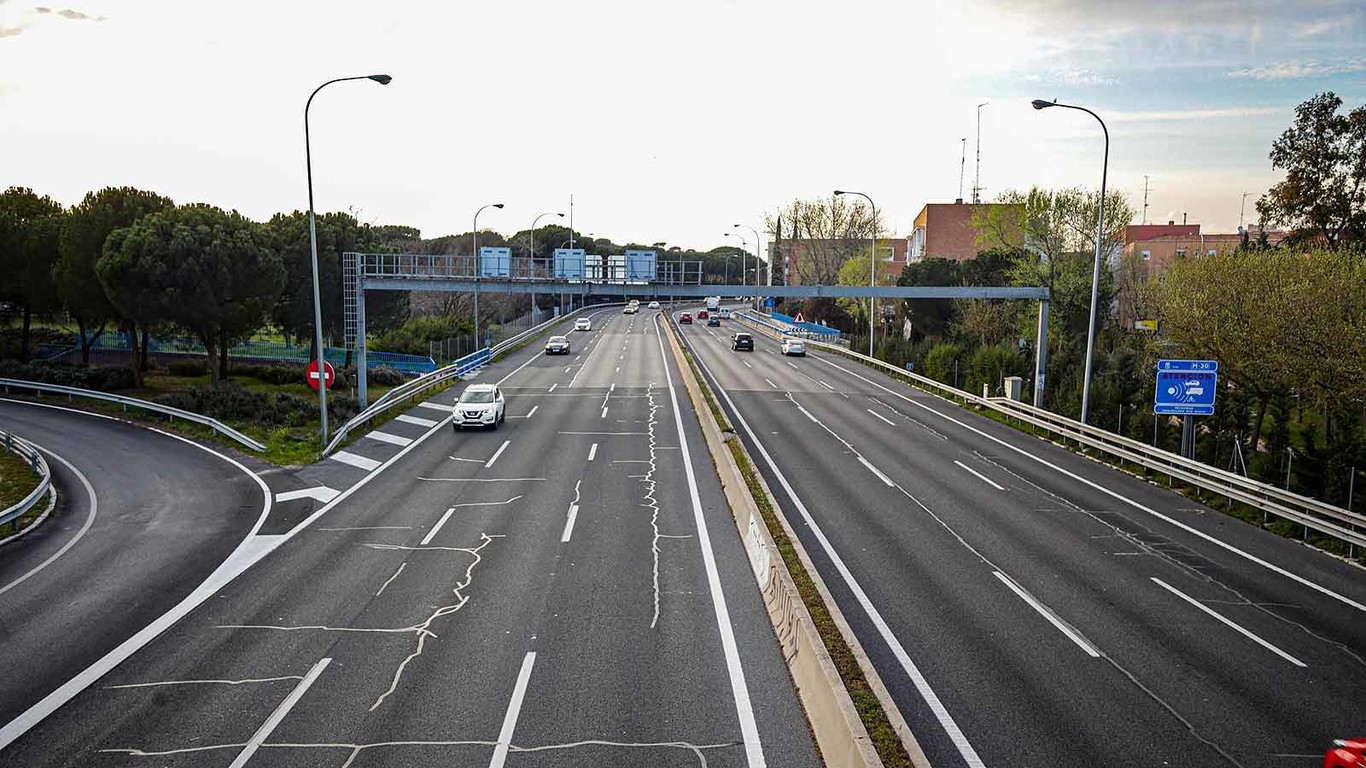 La caída del tráfico impacta a los seguros de coche: las aseguradoras deberán adaptar el precio por la disminución de riesgos
