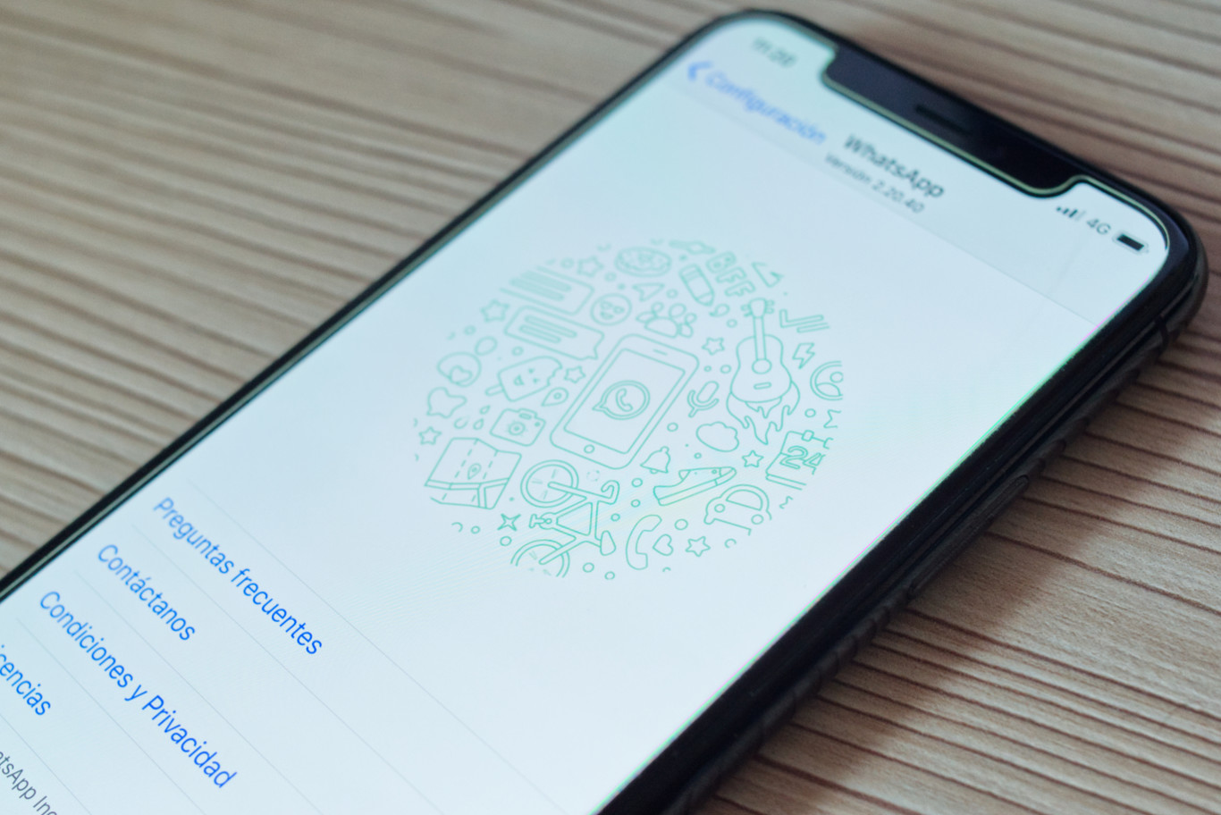 WhatsApp facilita hacer videollamadas grupales: ahora se pueden iniciar directamente desde los grupos con cuatro o menos personas