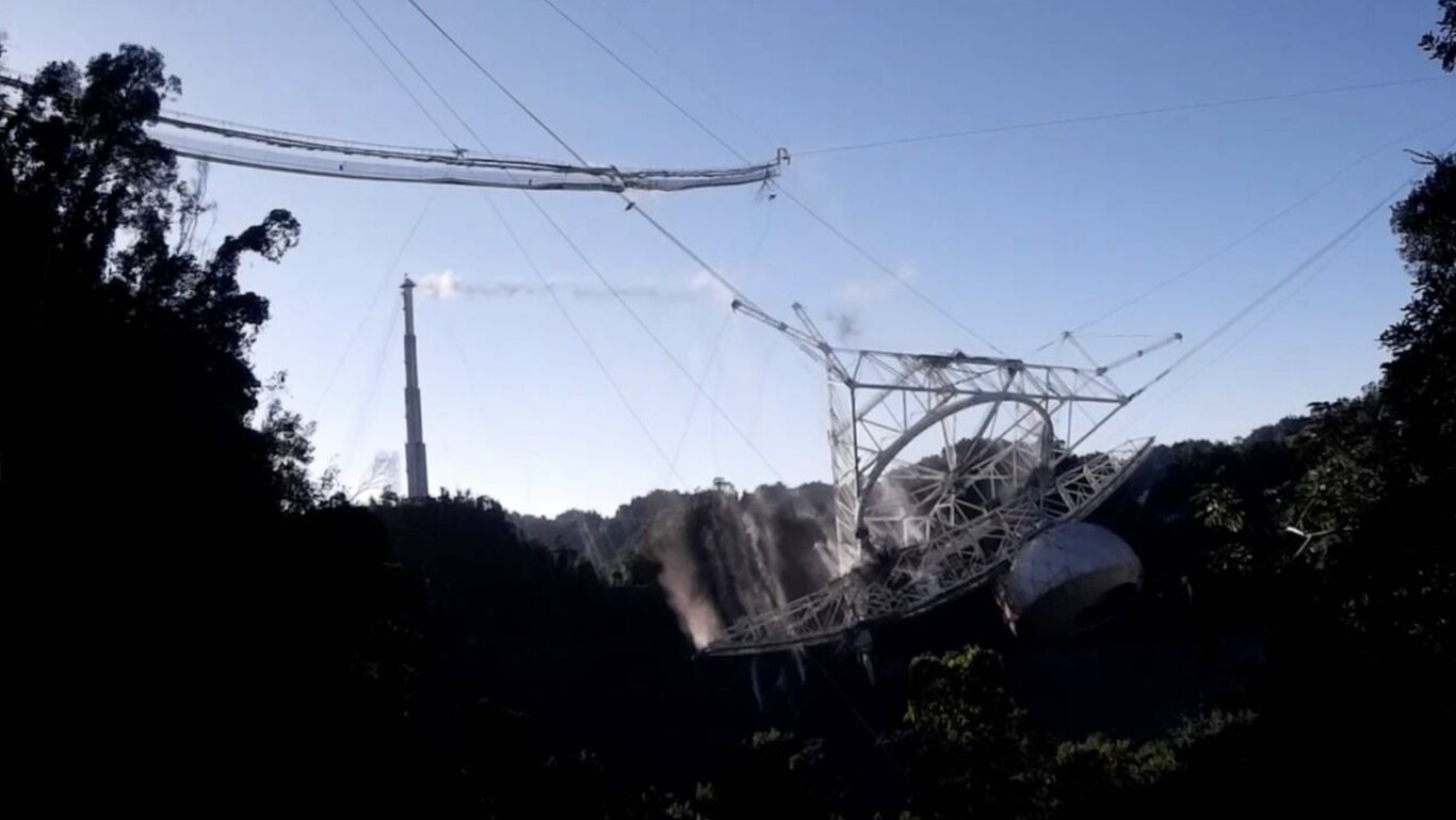 Una estructura de 900 toneladas hecha añicos: en este vídeo captaron el colapso de Arecibo completo desde varios ángulos