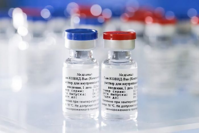 La vacuna rusa pasa el primer examen de la comunidad científica