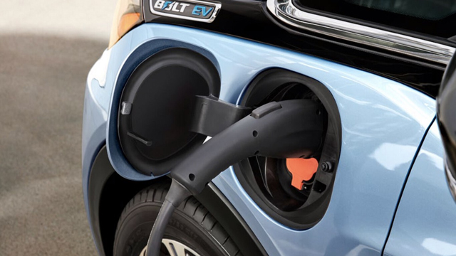 General Motors venderá componentes para convertir vehículos de combustión a eléctricos