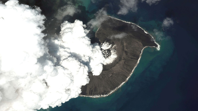 La explosión del volcán de Tonga